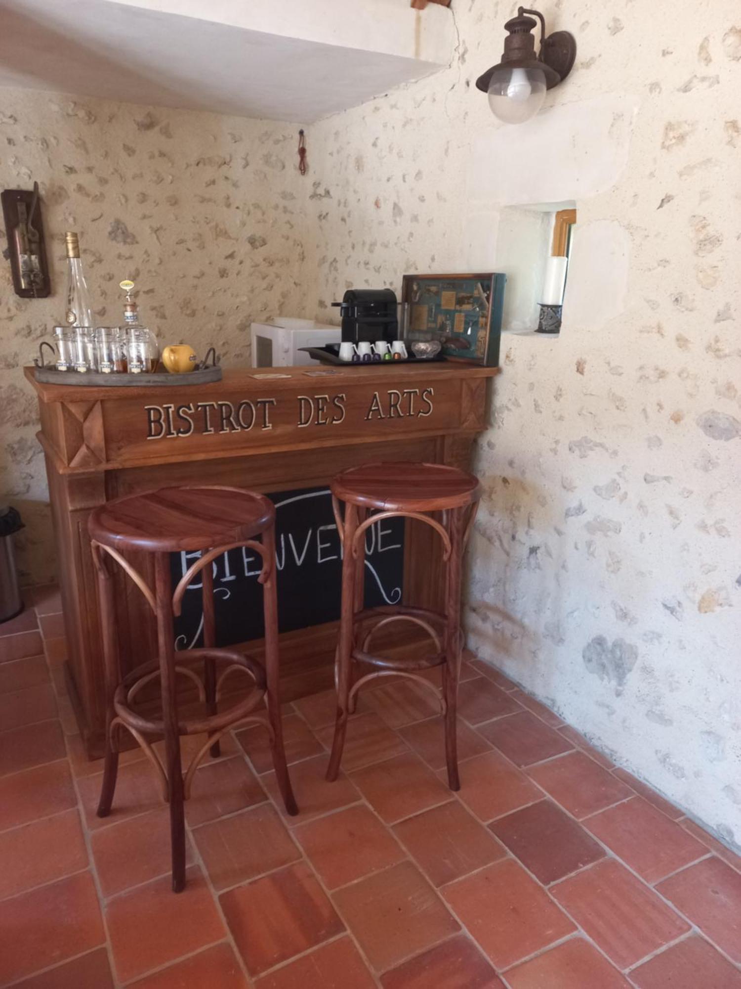 La Tale Acomodação com café da manhã Chahaignes Exterior foto